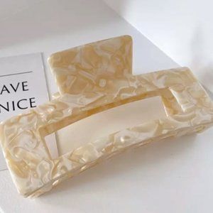 Claw Clip-Antique White